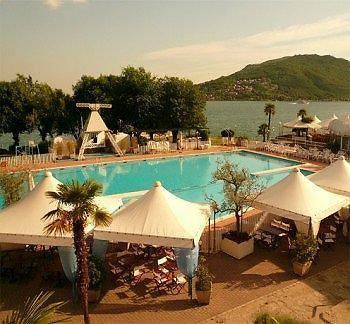 Beach Hotel Eurovil Предоре Экстерьер фото